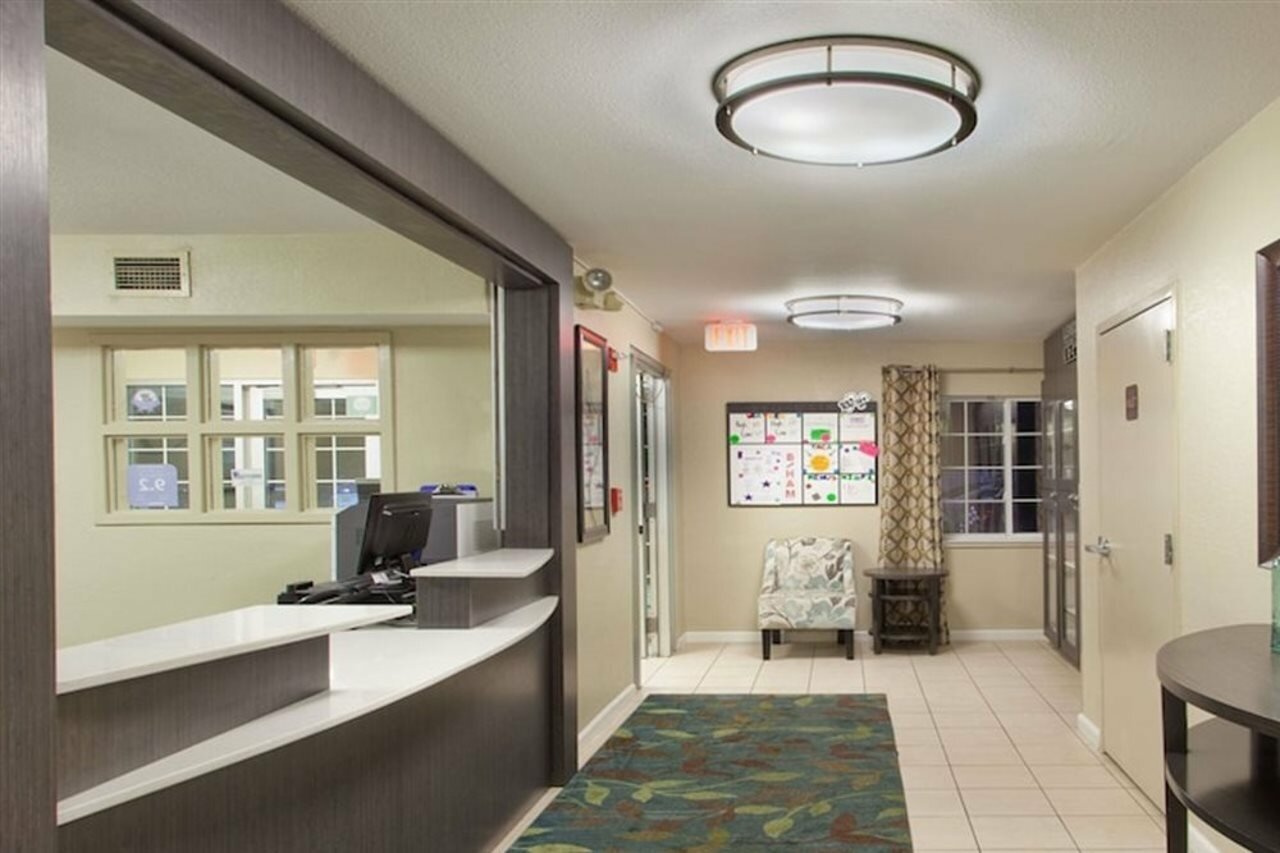 Фото Sonesta Simply Suites Dallas Las Colinas