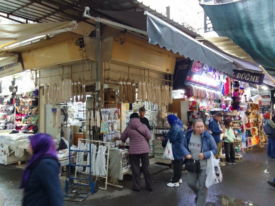 Haberdashery and accessories shop Kucuksamli, Izmir, photo