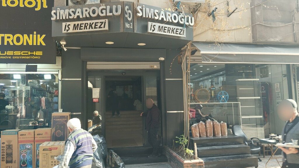 Accountants Financial Advisor Levent Bayraktar, Izmir, photo