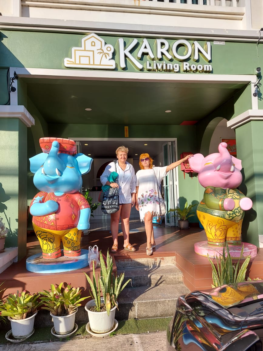 Фото отеля 2