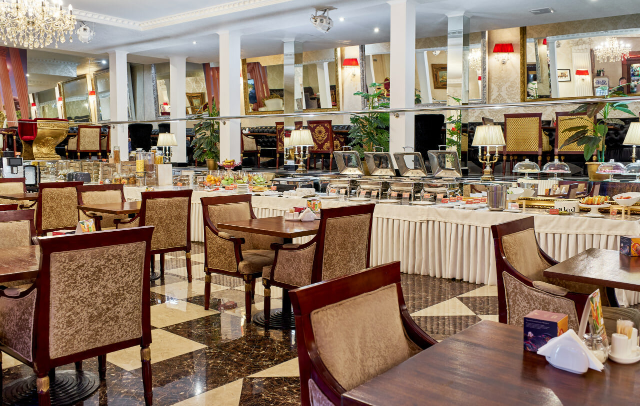 Фото Mandarin Moscow Hotel