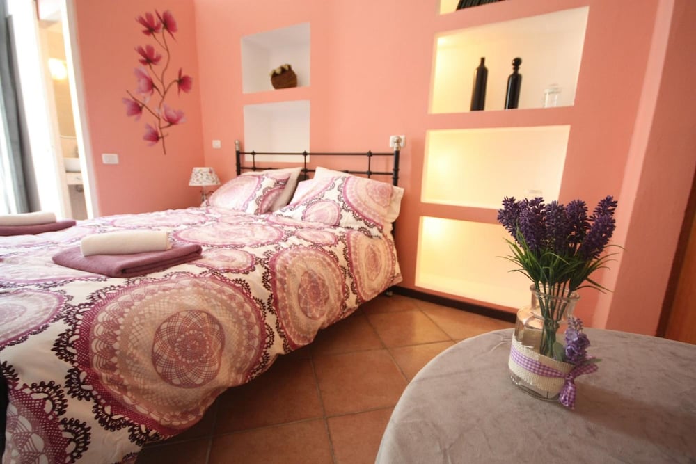 Фото 7 Archi Bed & Breakfast