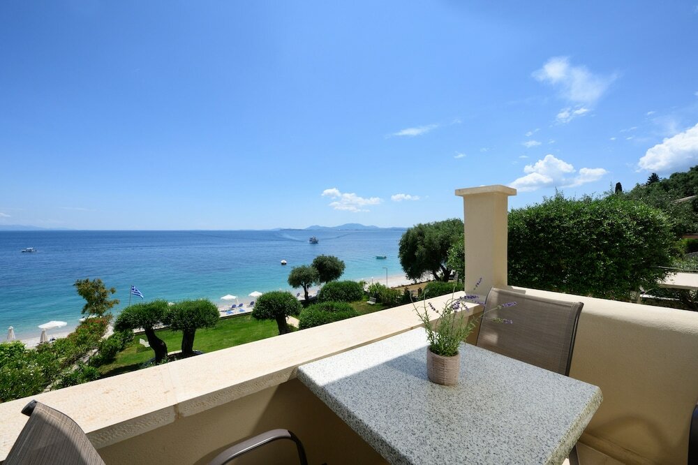 Фото Nissaki Bay