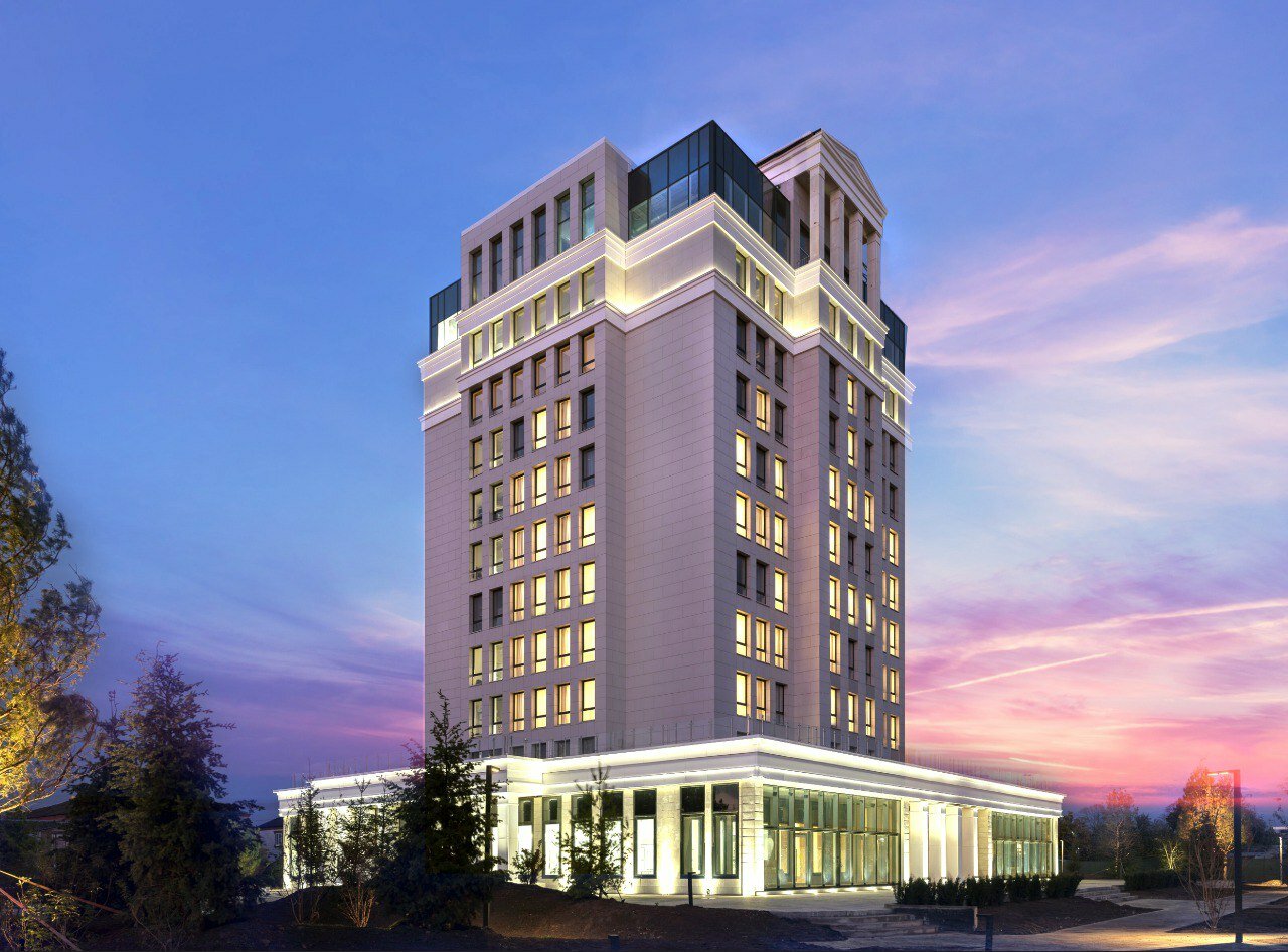 Фото отеля 1