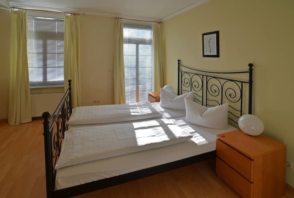 Фото Gästehaus Villa Seraphinum