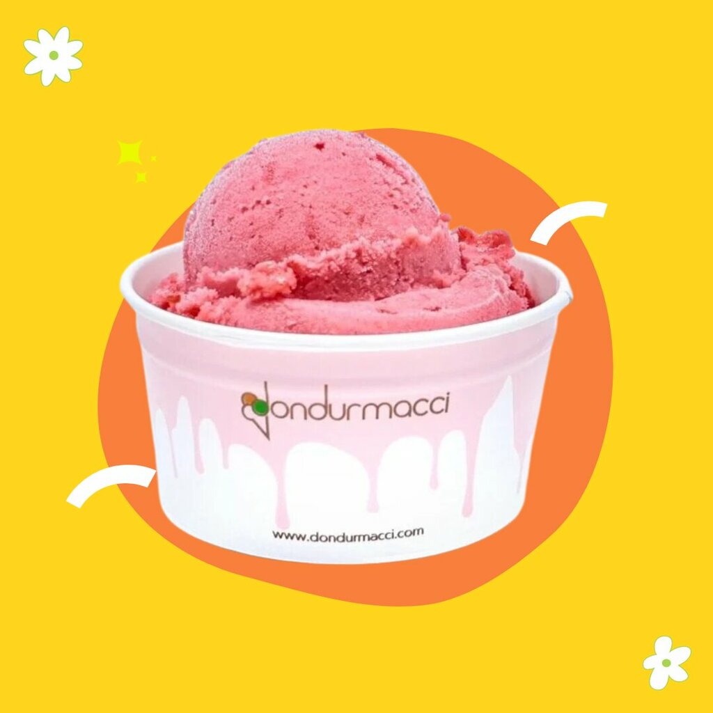 Ice cream Dondurmacci, Istanbul, photo