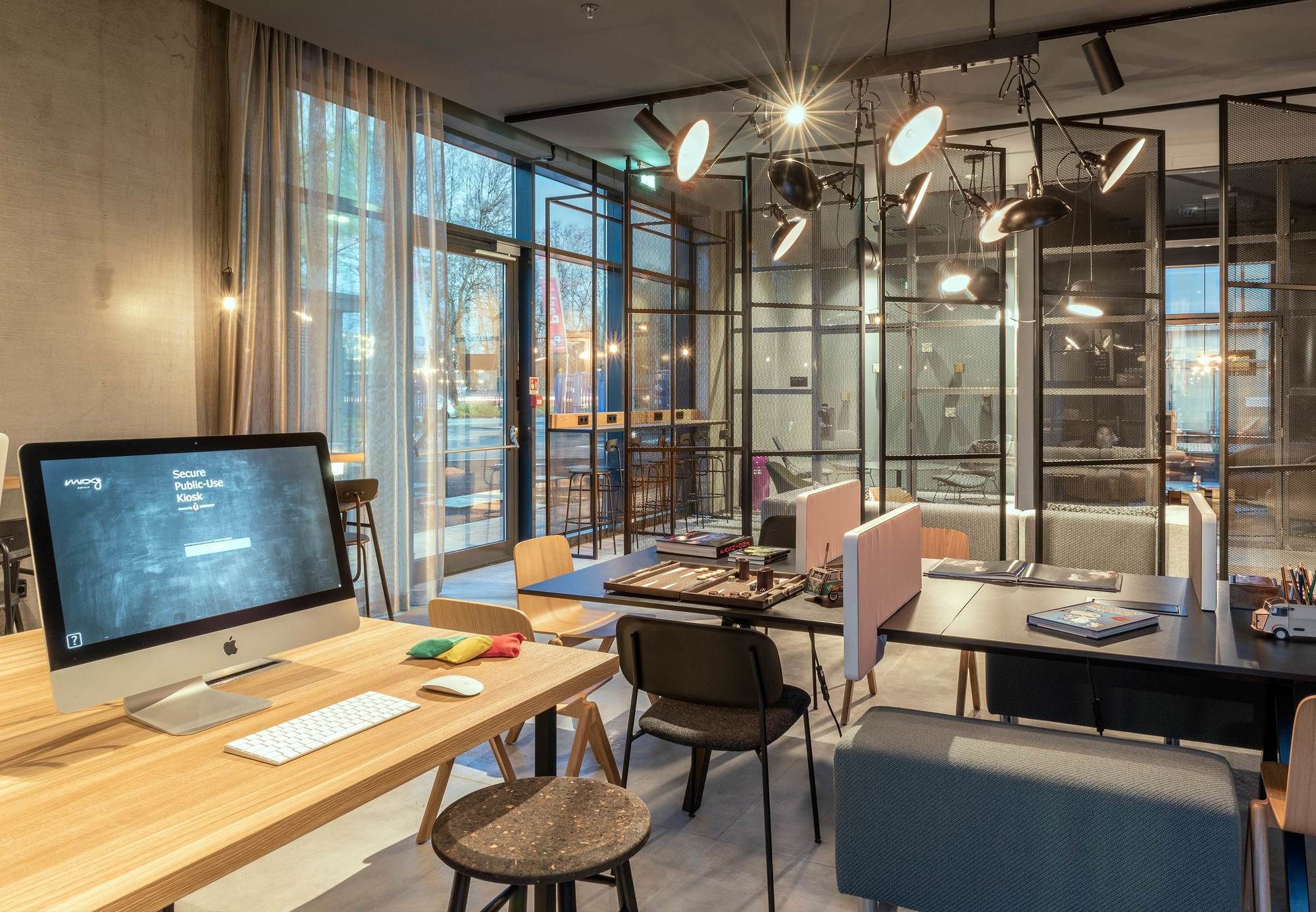 Фото Moxy Milan Linate Airport