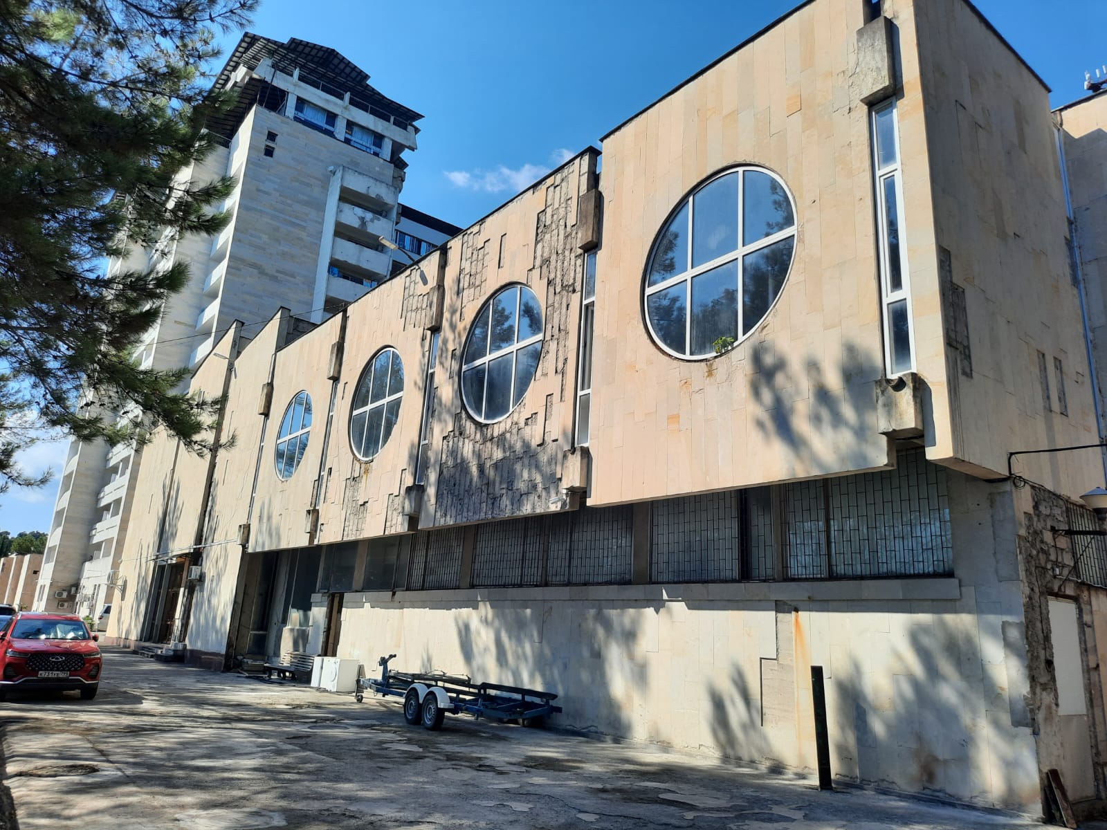 Фото отеля 2