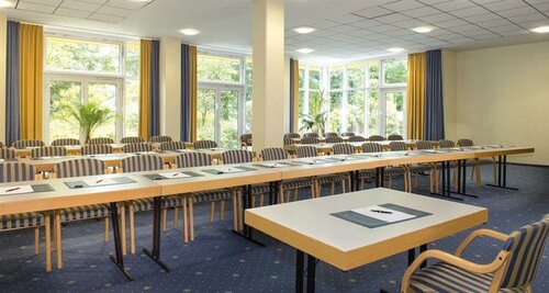 Гостиница Victor's Residenz - Hotel Gummersbach в Гуммерсбахе