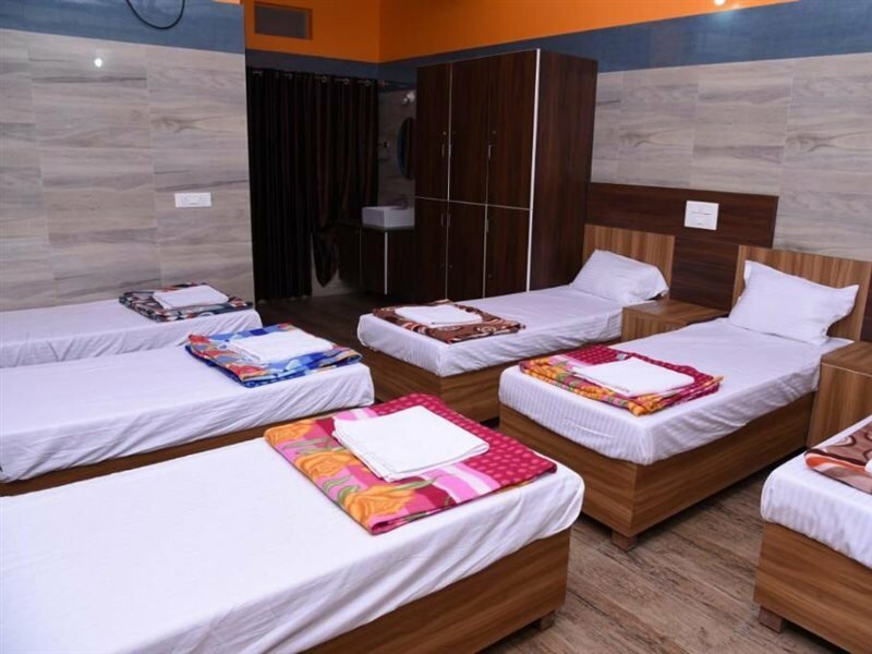 Фото Sree Varada International