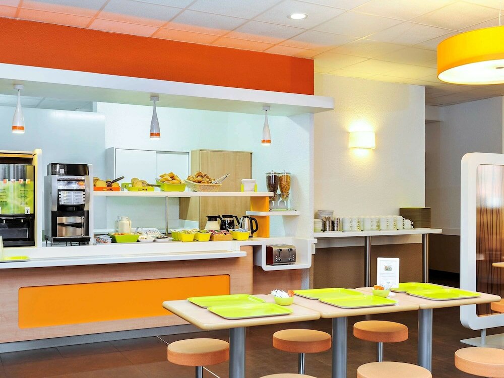 Фото Ibis budget Lille Gares Vieux-Lille