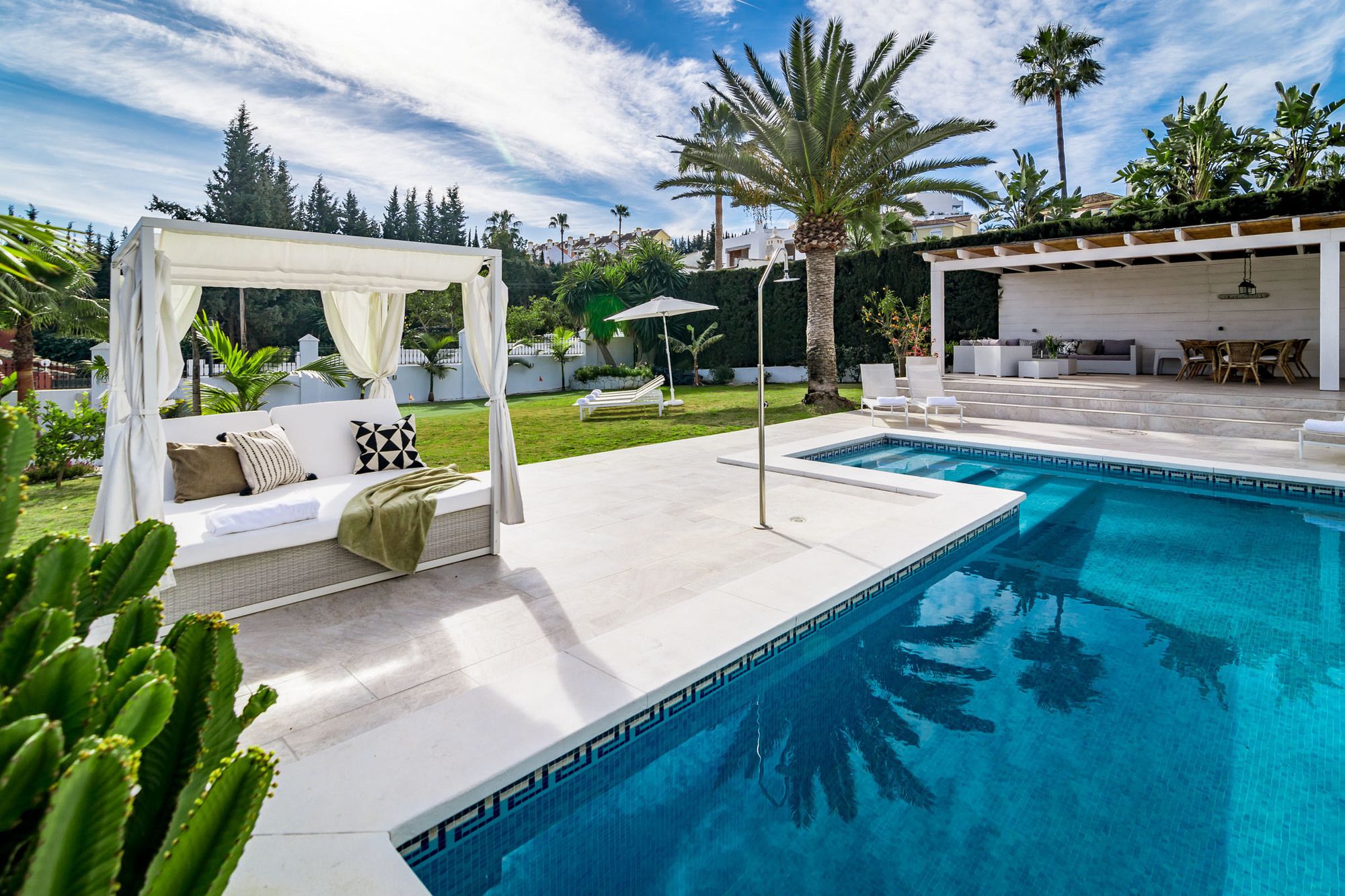 Фото VM-Luxury 4 bedroom villa private pool