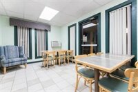 Фото Super 8 by Wyndham Raton