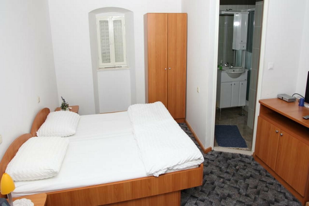 Фото Orhan Rooms Dubrovnik