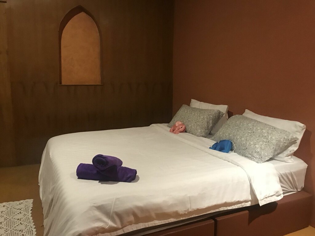 Hostel Bee Sleep Hostel & Nana Art gallery, Pattaya, photo