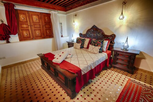 Внешний вид отеля Riad Toyour в Фесе, фото 2