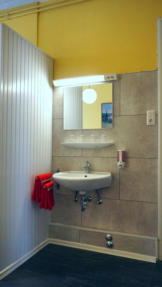 Фото Hotel-Pension Kieler Hof