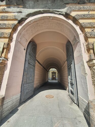 Гостиница 300 метров от Эрмитажа в Санкт-Петербурге