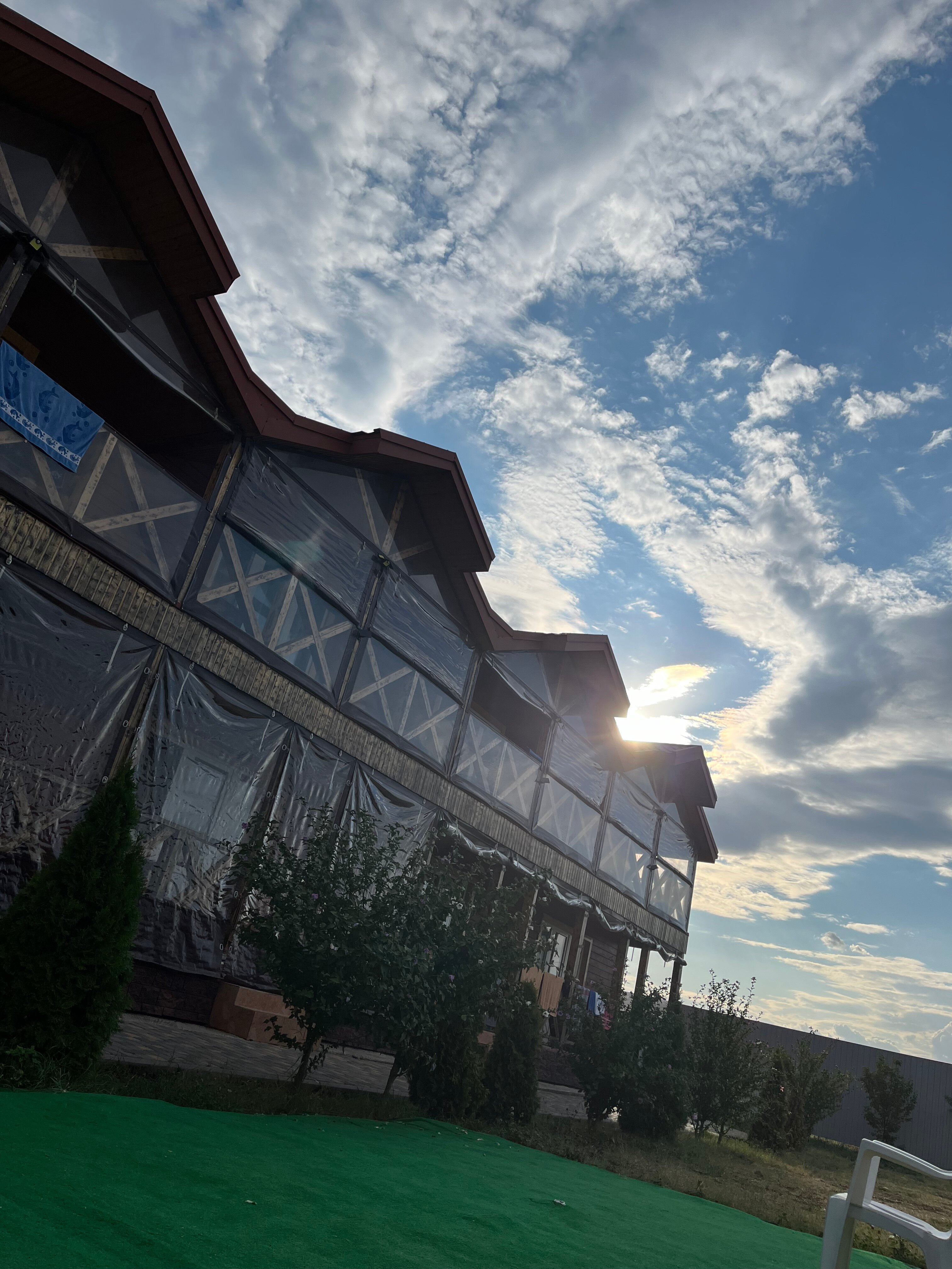 Фото Миланд