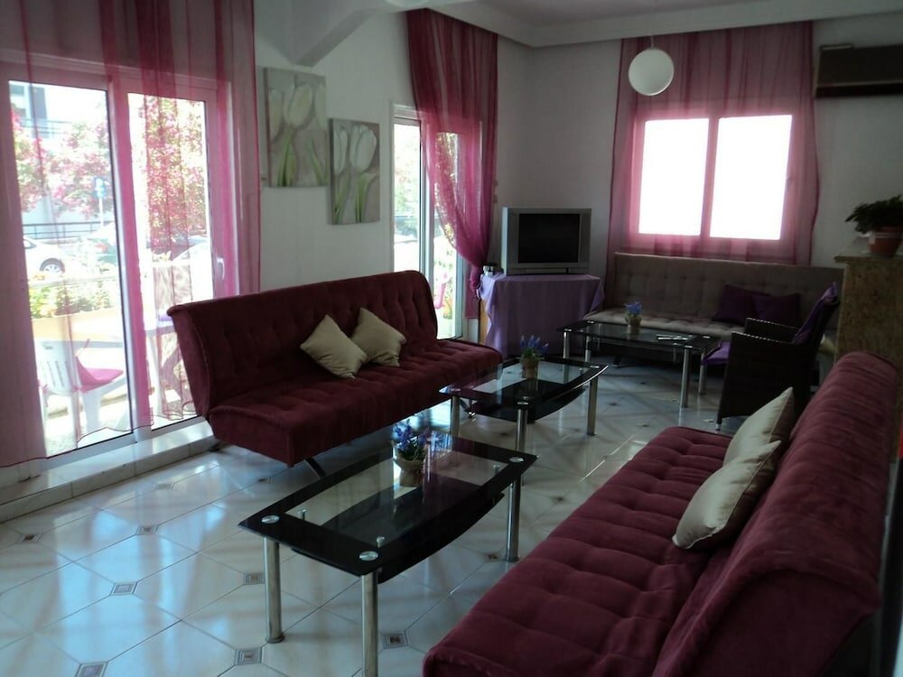 Фото Zefyros Hotel