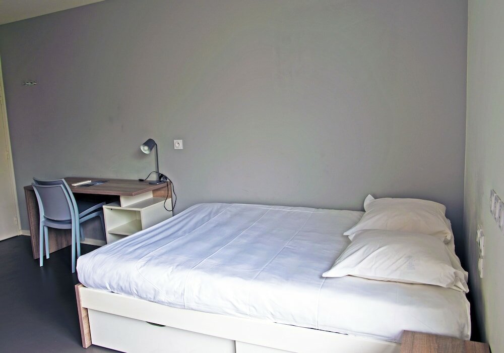 Фото All Suites Appart Hôtel Bordeaux Centre Marne