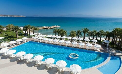 Гостиница Boyalik Beach Hotel & SPA в Чешме