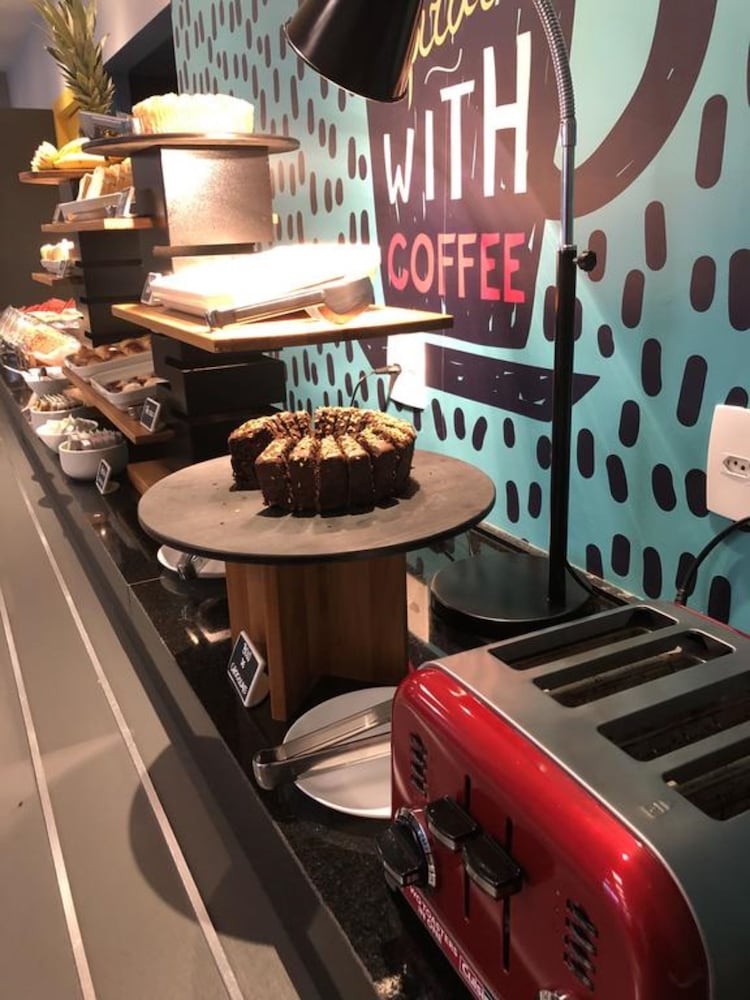 Фото B&b Hotels São José dos Campos