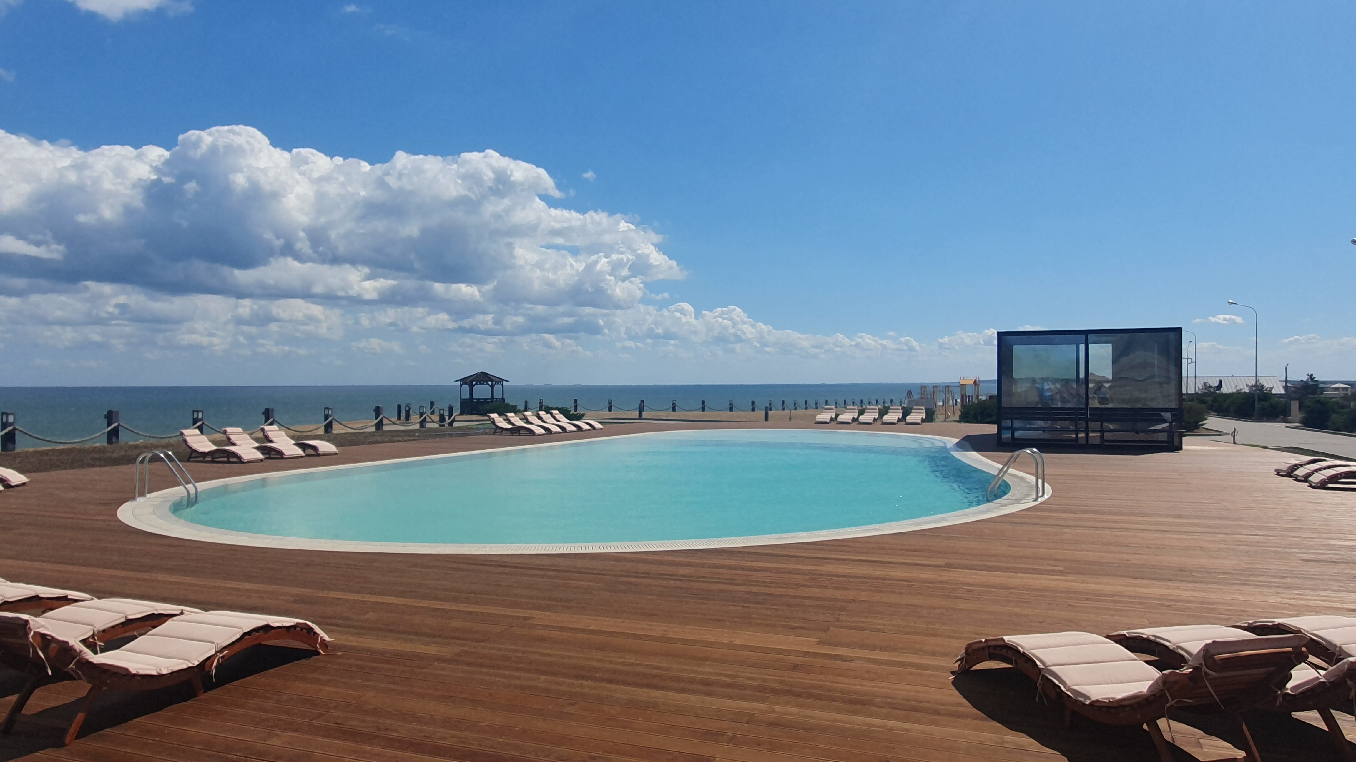 Фото Солнечный берег на улице Центральная 44