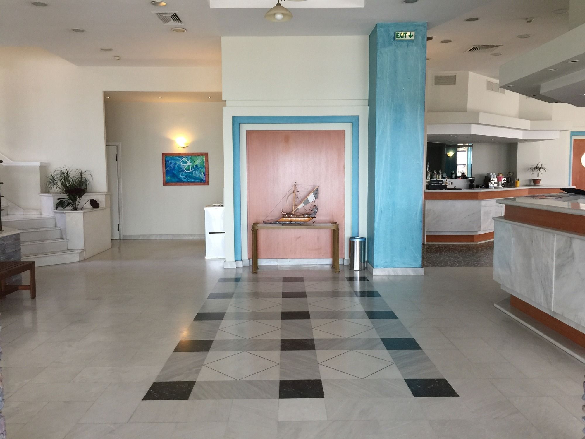 Фото Hotel Ostria