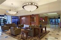 Внешний вид отеля Hilton Vancouver Airport в Ричмонде, фото 3