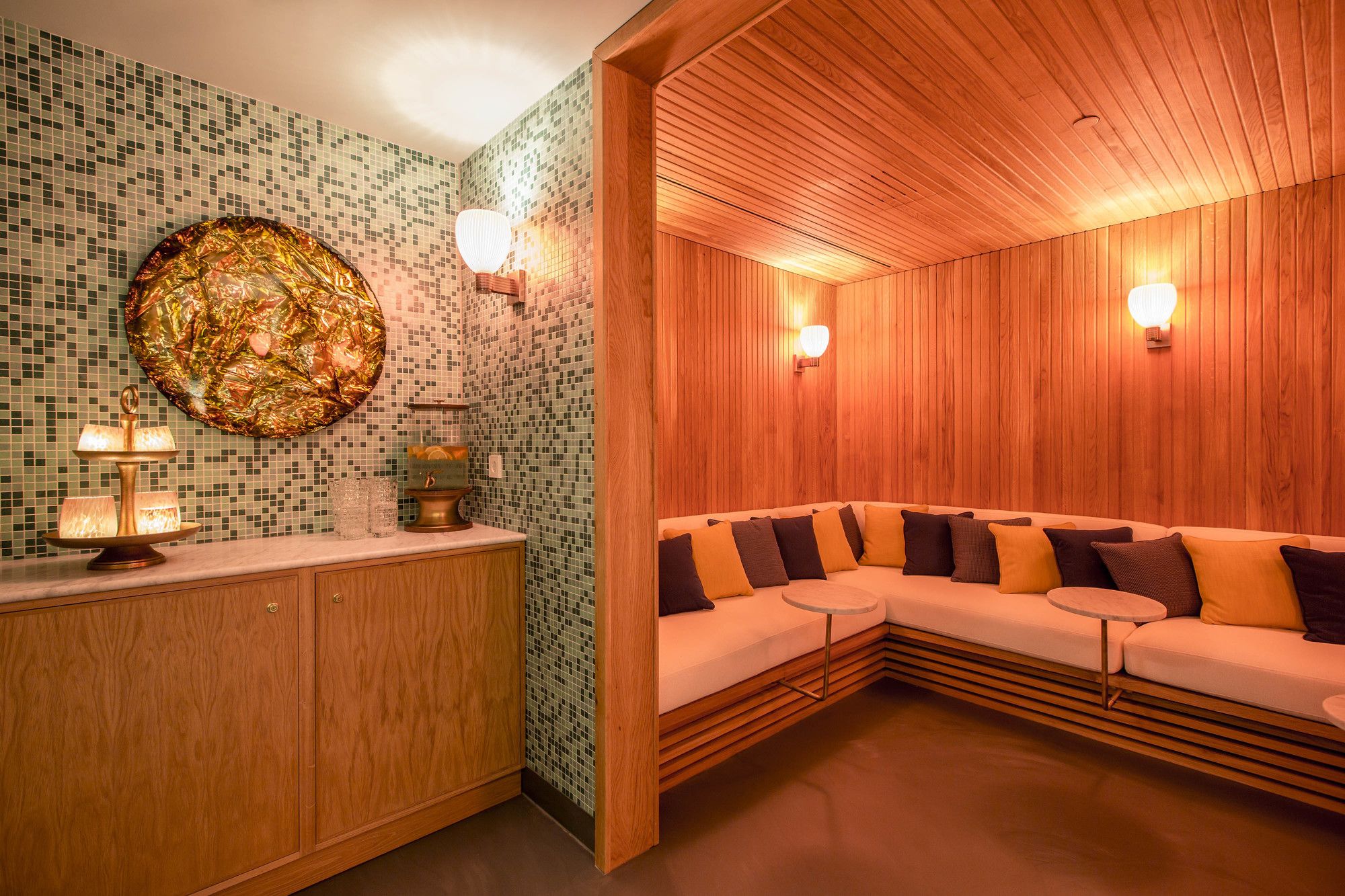 Фото The July - Twenty Eight