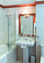 Фото Le Globe et Cecil