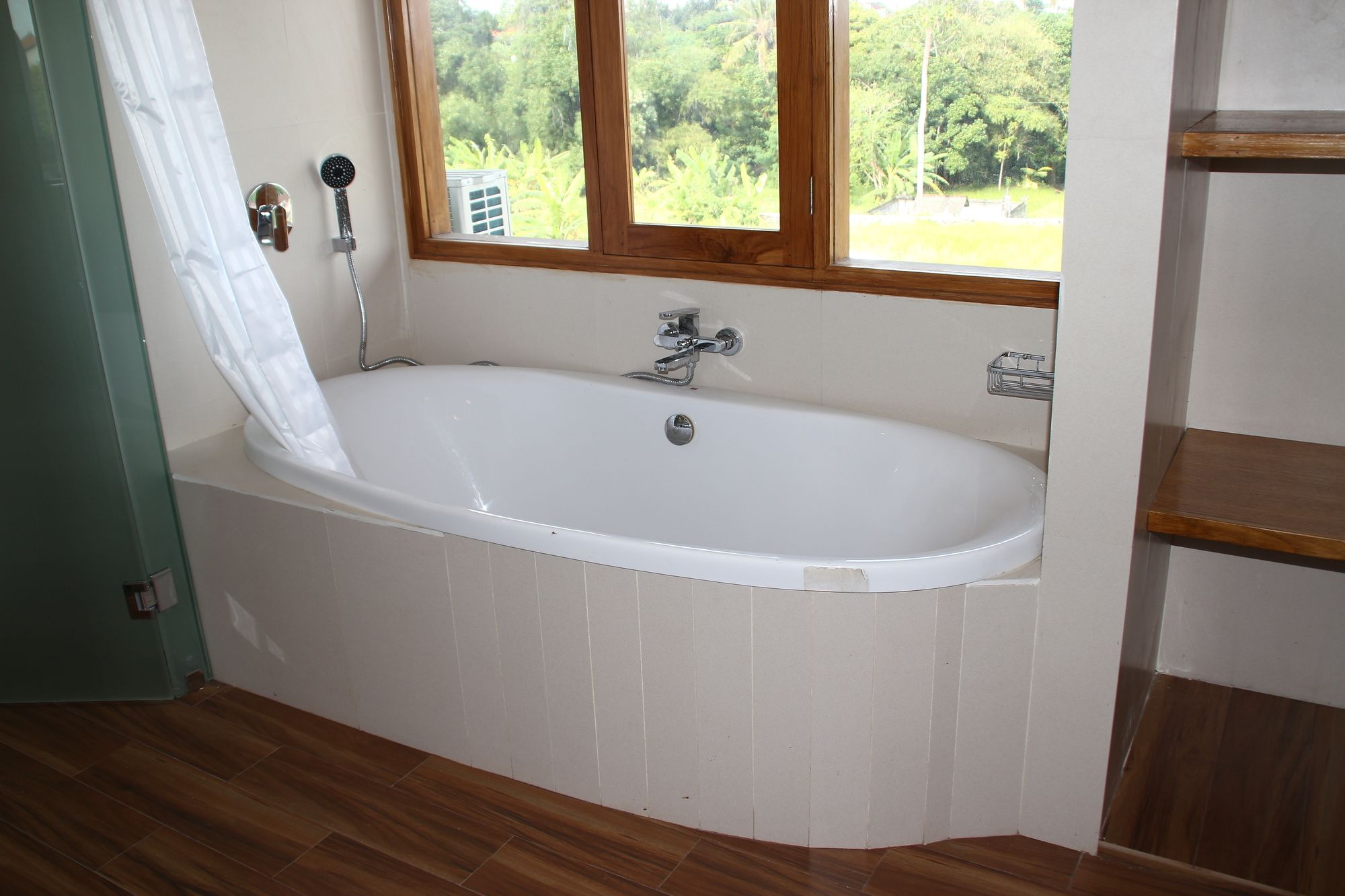 Фото Canggu Suites