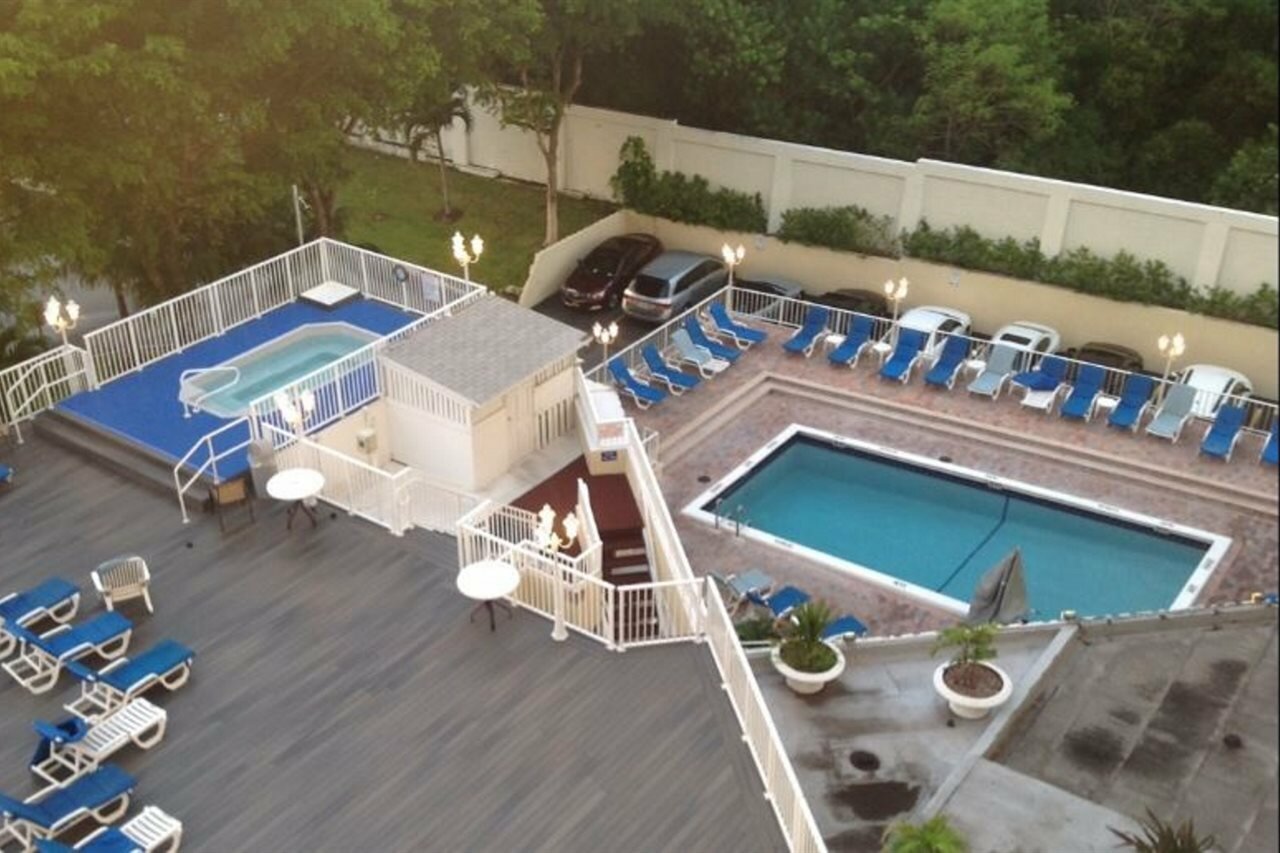 Фото Fort Lauderdale Beach Resort by Vacatia