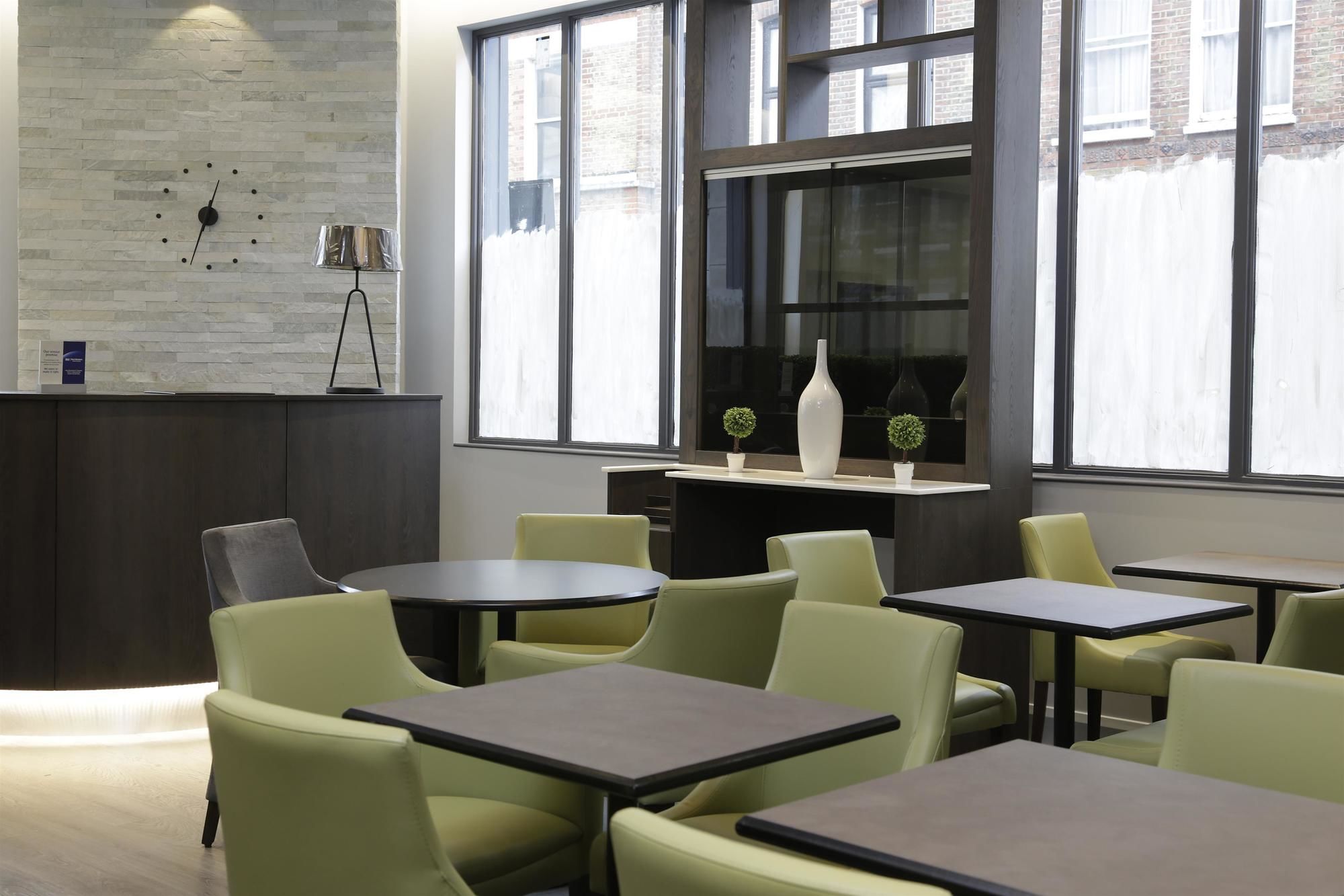 Фото Best Western Plus Vauxhall Hotel