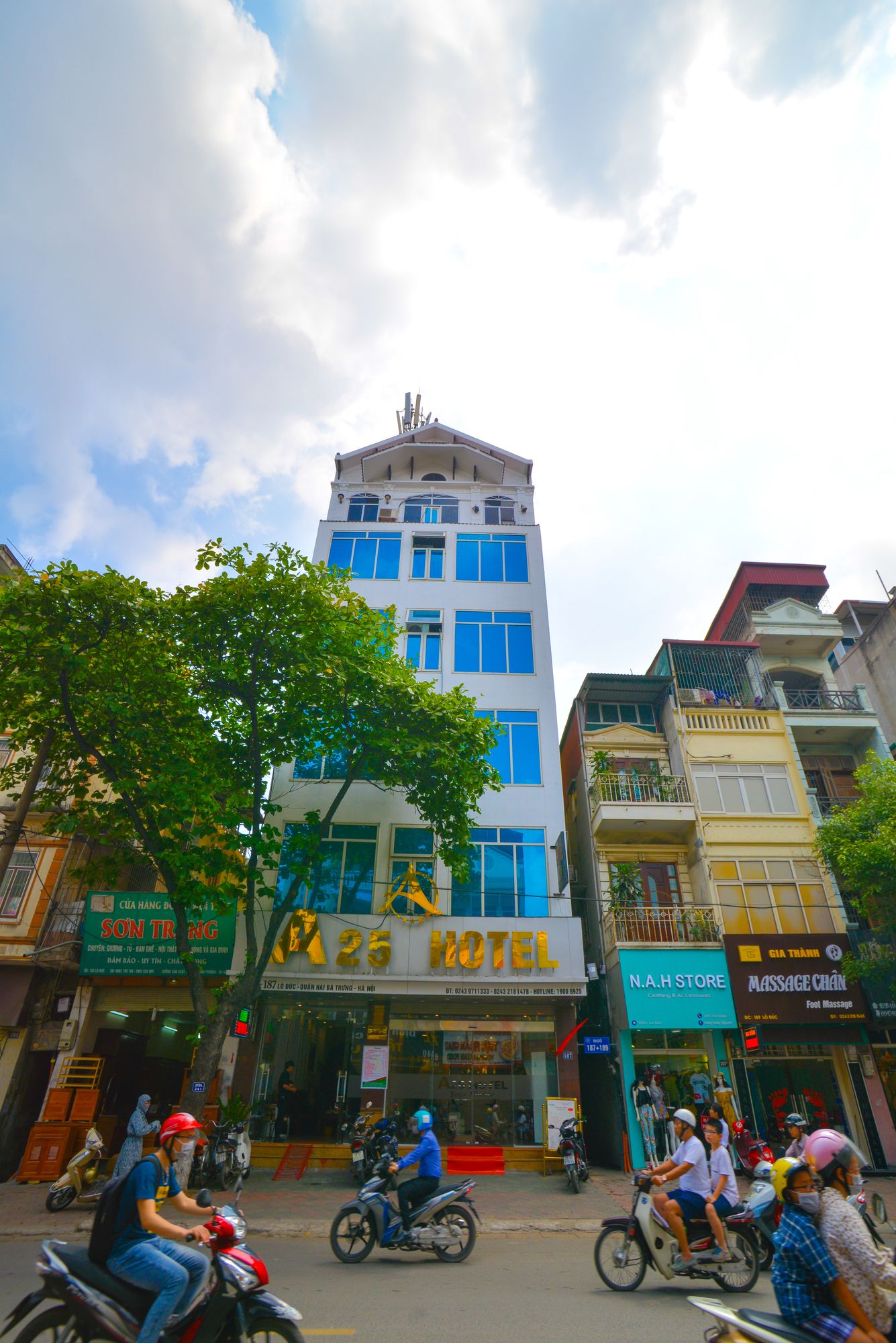 Фото отеля 3