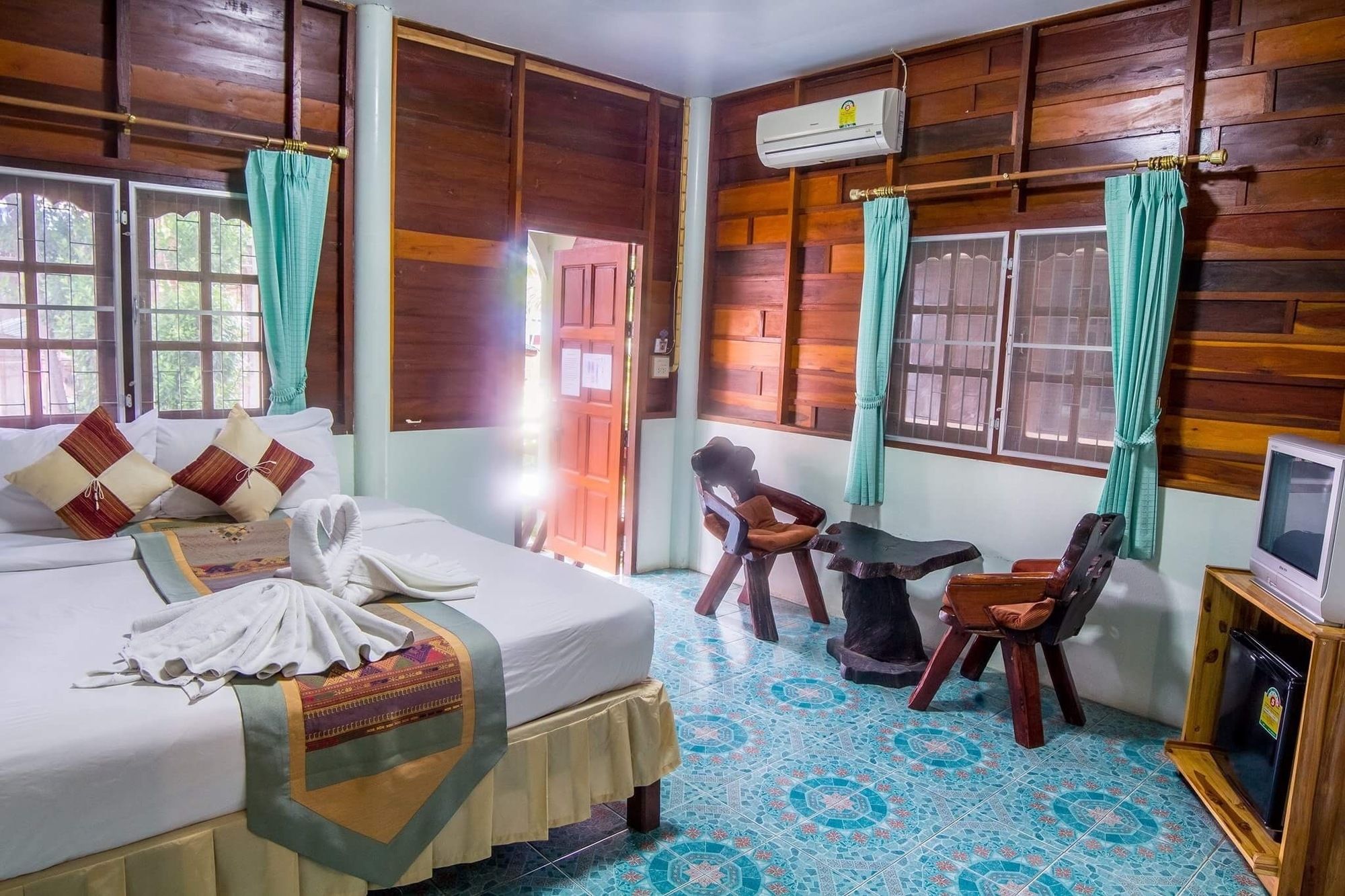 Фото Pongphen Guesthouse