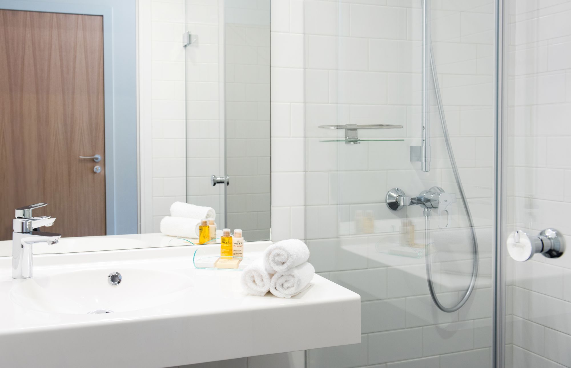 Фото Suites And Hotel Helzear Etoile