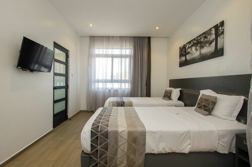 Гостиница Imperial Hotel Express в Кисуму