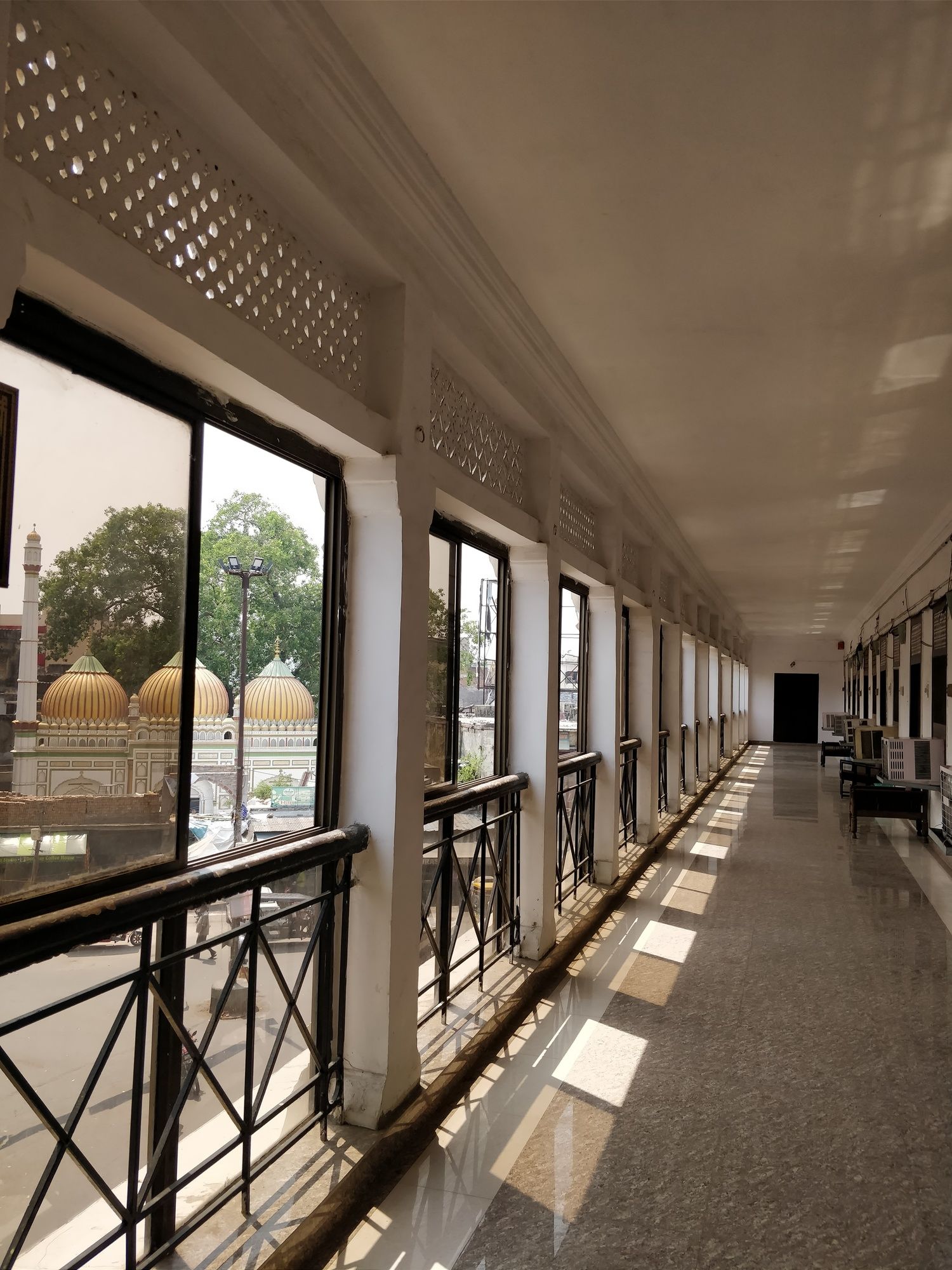 Фото Central Hotel