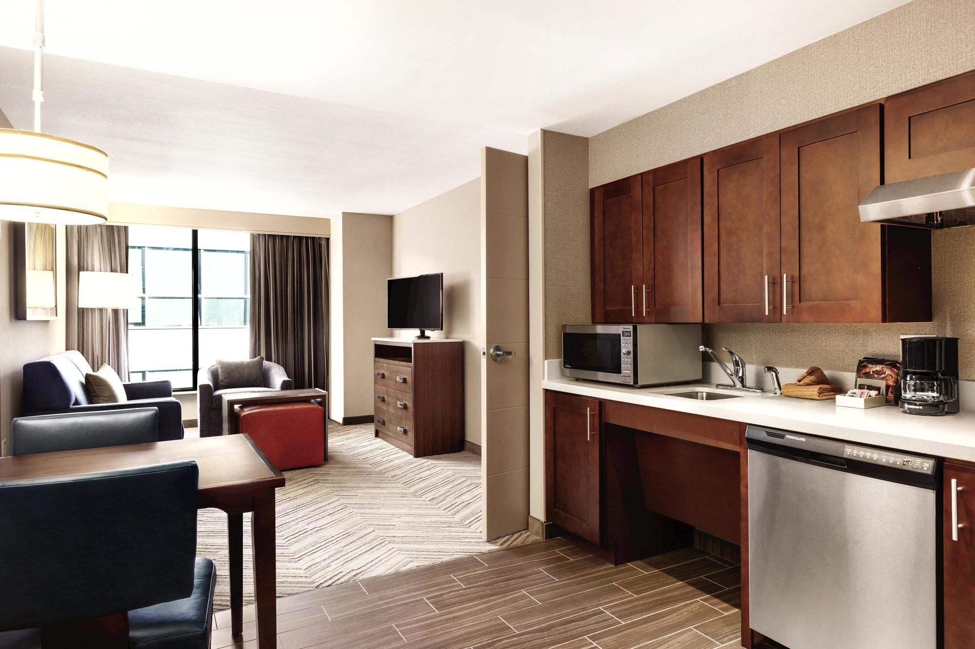 Фото Homewood Suites by Hilton Washington Dc Capitol-Navy Yard