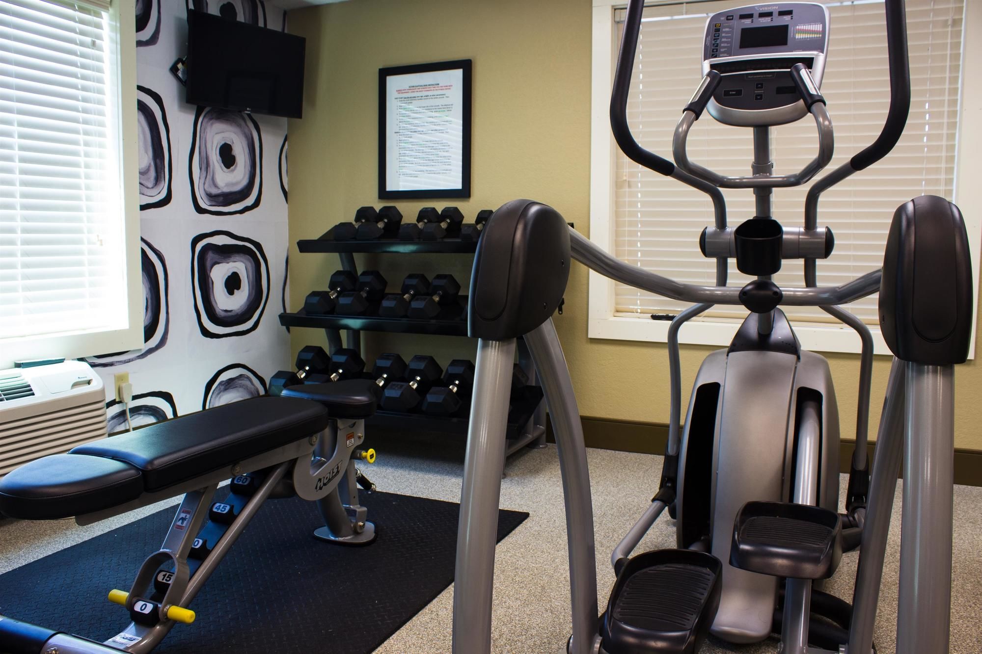 Фото Best Western Plus Menomonie Inn & Suites