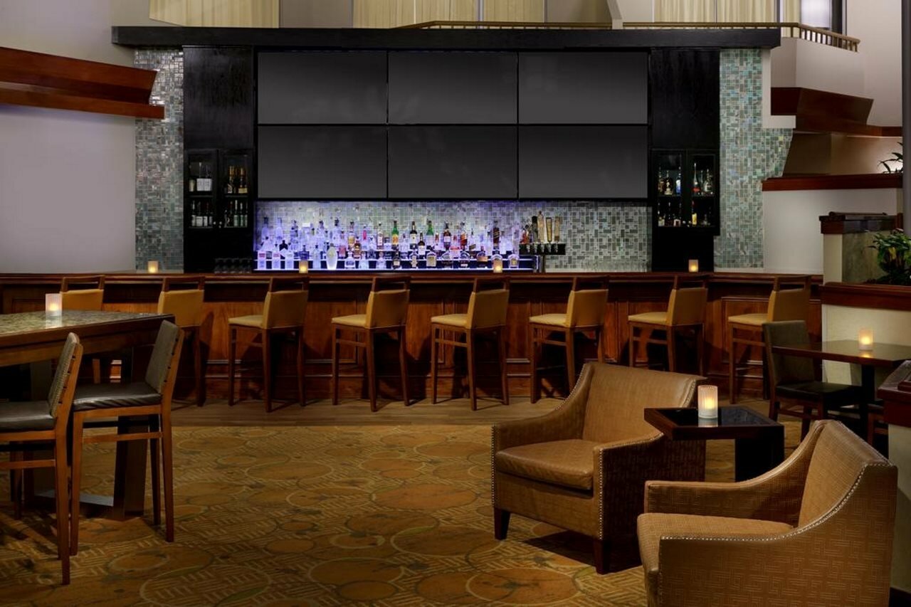 Фото DoubleTree by Hilton Orlando Airport