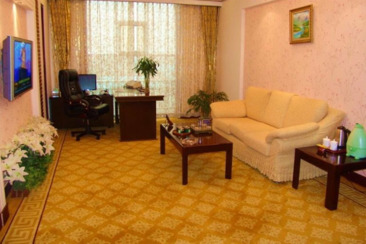 Фото Fusheng Hotel