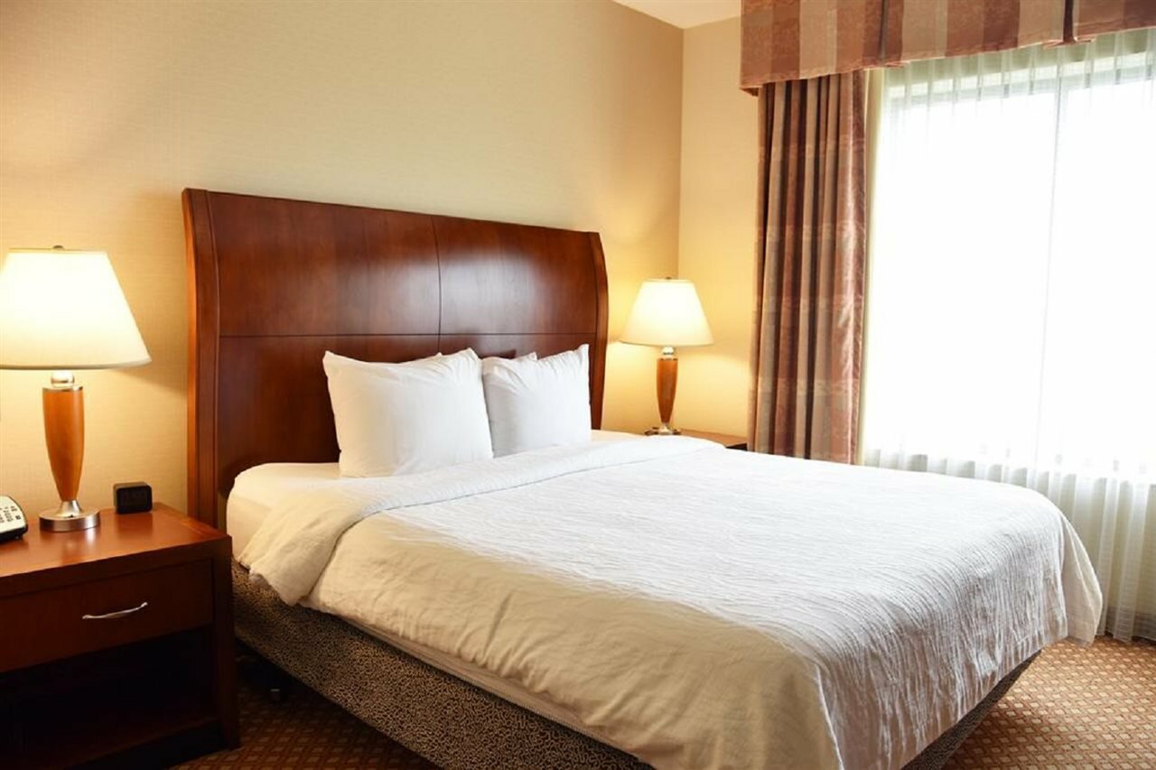 Фото Hilton Garden Inn Oconomowoc