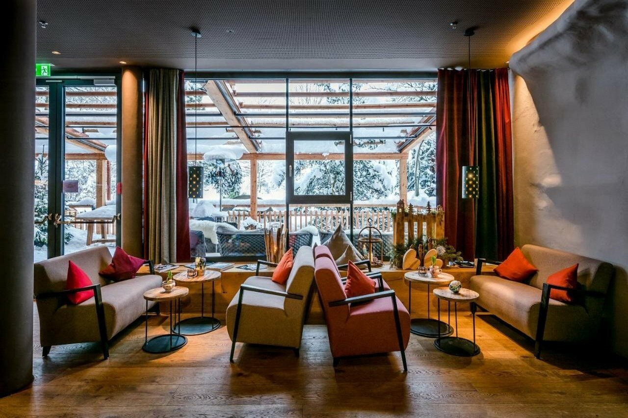 Фото Werdenfelserei