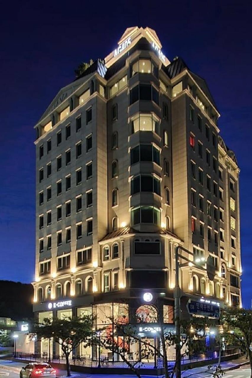 Фото отеля 1