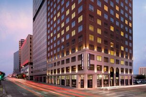Гостиница Hampton Inn & Suites Dallas Downtown