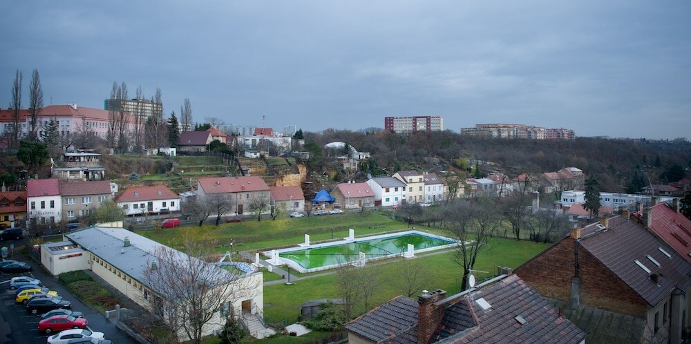 Фото Hotel Henrietta