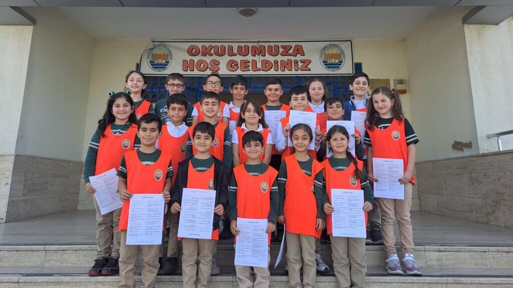 Primary school Yahya Kemal Beyatli Primary School, Gebze, photo